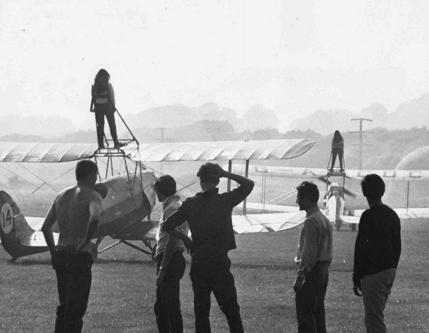 g-acdc dh tiger moth post-wwii with wing walker 0395-0006